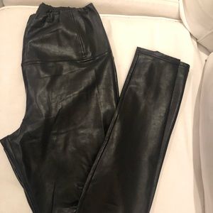 Aritzia faux leather leggings